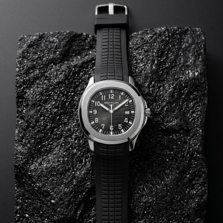 Modern Sport Luxury Watch – Sleek Grey Edition with Date Display & Arabic Numerals